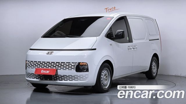 Hyundai Staria 2021