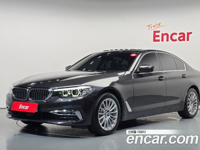 BMW 5-Series 2020