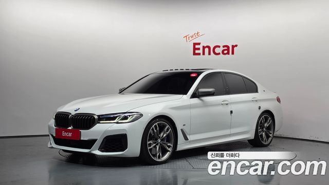 BMW 5-Series 2022