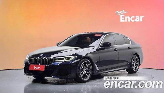 BMW 5-Series 2023