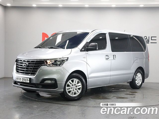 Hyundai Starex 2019