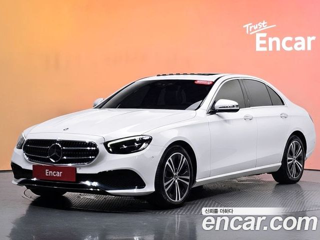 Mercedes-Benz E-Class 2021