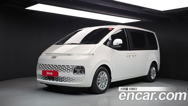 Hyundai Staria 2023