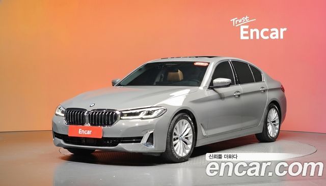 BMW 5-Series 2021
