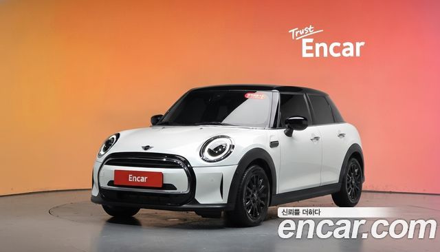 Mini Cooper 2024