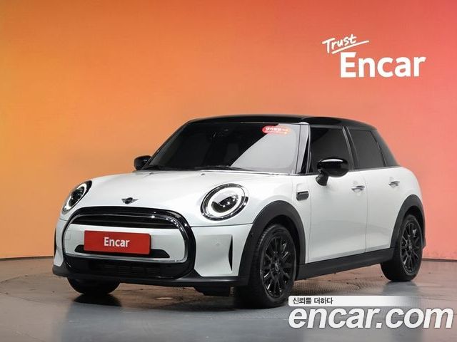 Mini Cooper 2024