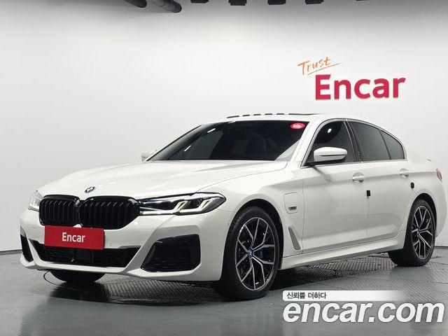 BMW 5-Series 2022