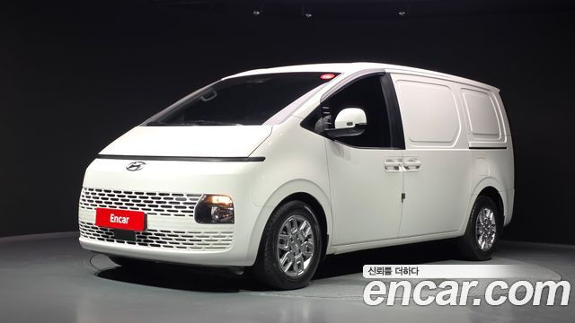 Hyundai Staria 2021