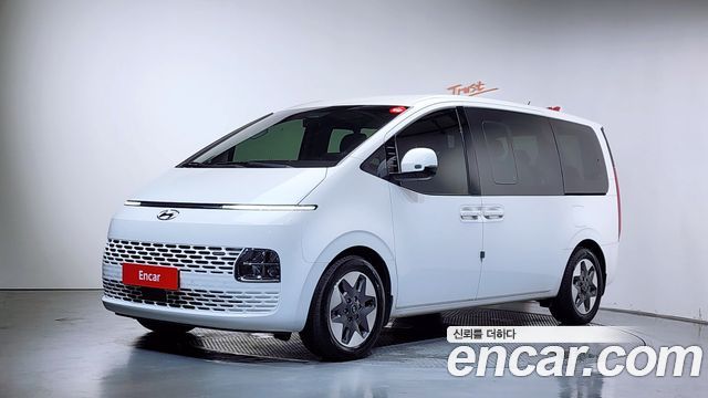 Hyundai Staria 2021