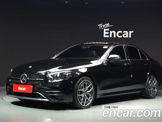 Mercedes-Benz E-Class 2021