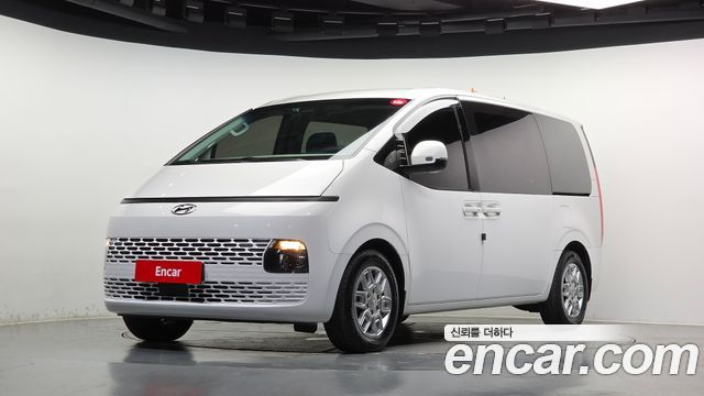 Hyundai Staria 2022