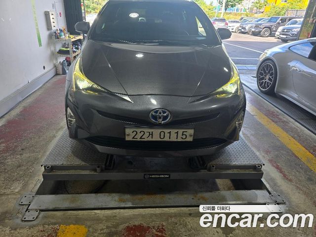 Toyota Prius 2016