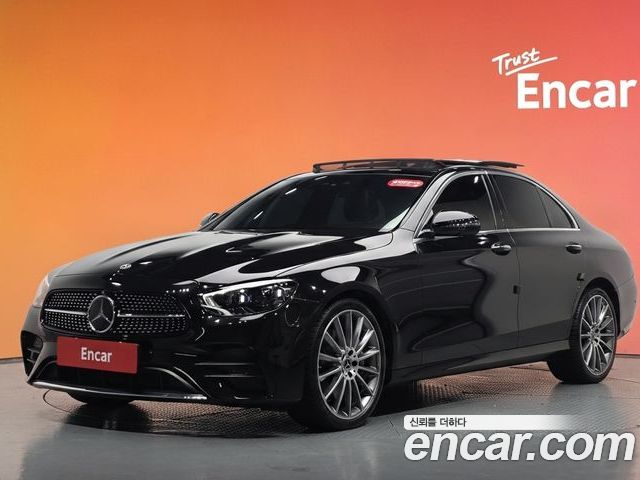 Mercedes-Benz E-Class 2022