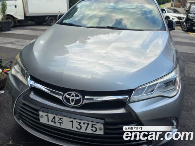 Toyota Camry 2015