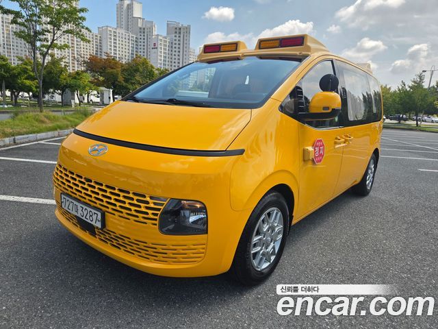 Hyundai Staria 2022