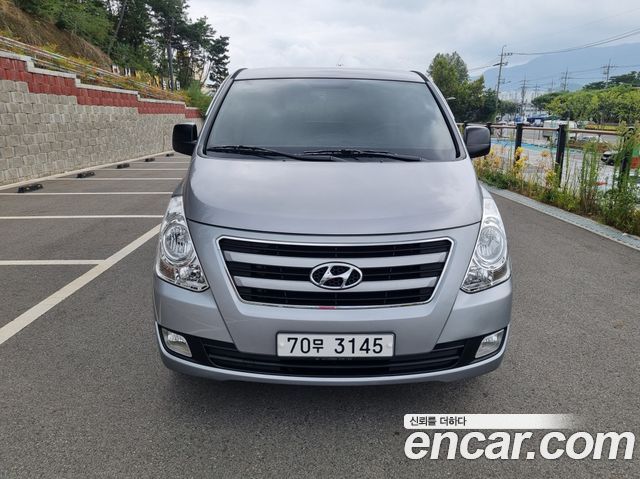Hyundai Starex 2016