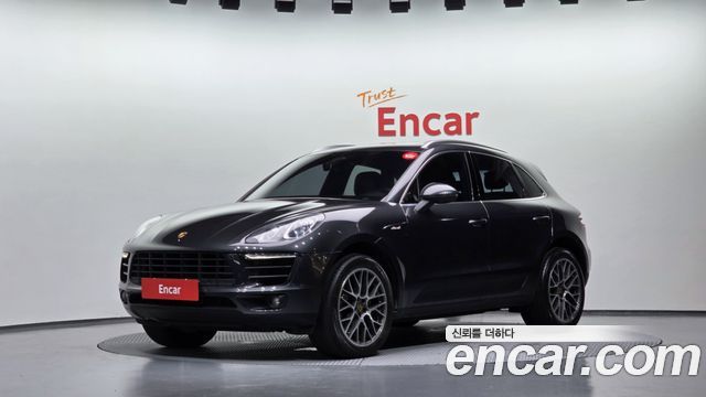Porsche Macan 2016