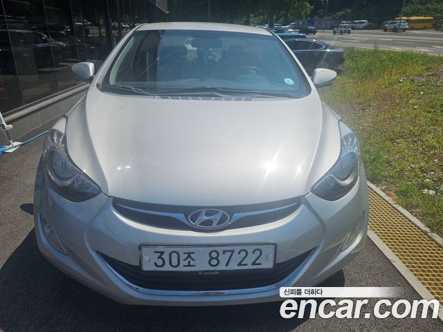 Hyundai AVANTE 2010