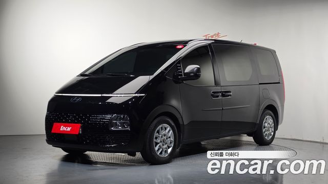 Hyundai Staria 2025