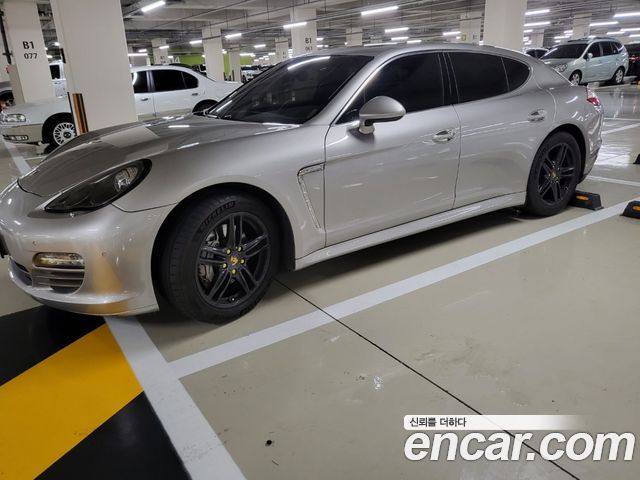 Porsche Panamera 2010