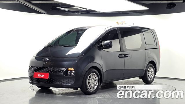 Hyundai Staria 2021