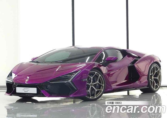 Lamborghini Revuelto 2026
