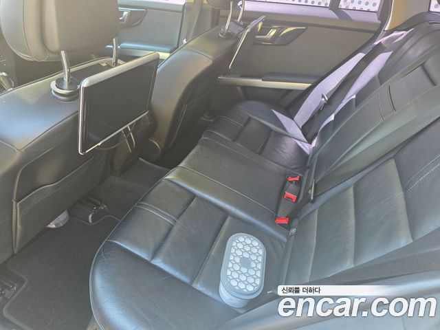 Mercedes-Benz GLK-Class 2012