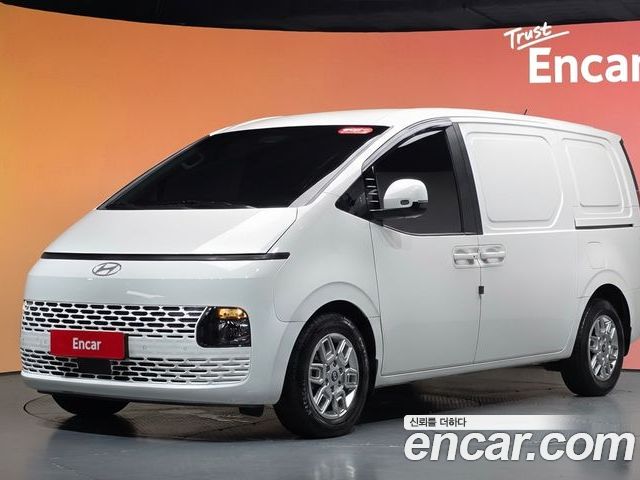 Hyundai Staria 2024