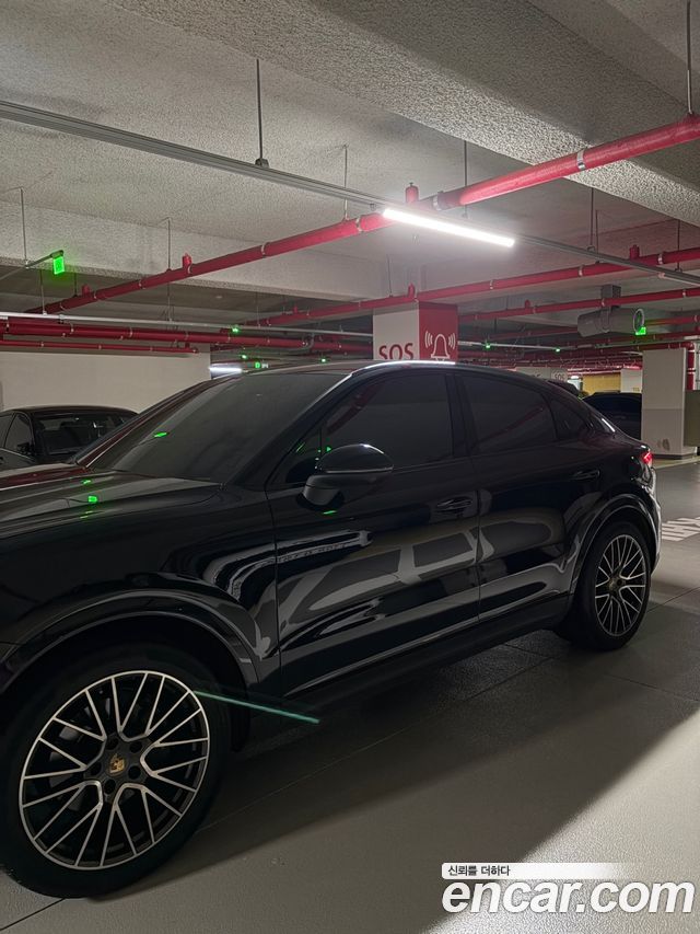 Porsche Cayenne 2021