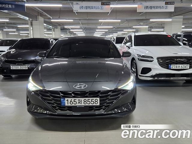 Hyundai AVANTE 2022