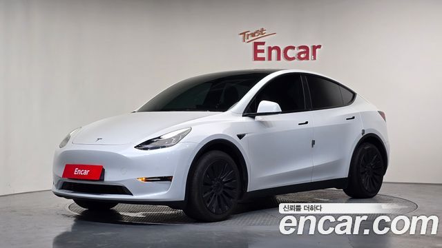 Tesla Model Y 2021