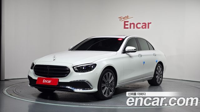 Mercedes-Benz E-Class 2023