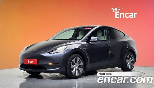 Tesla Model Y 2022