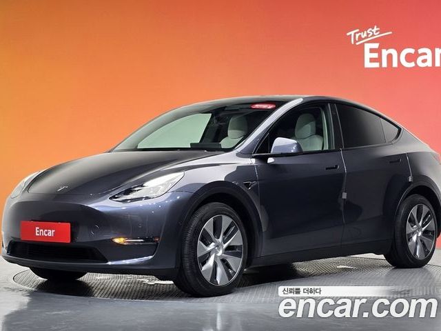 Tesla Model Y 2022