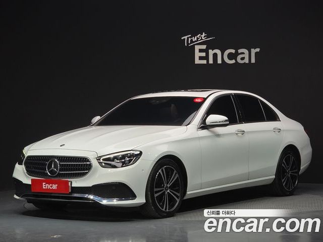 Mercedes-Benz E-Class 2021
