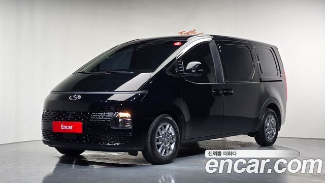 Hyundai Staria 2021