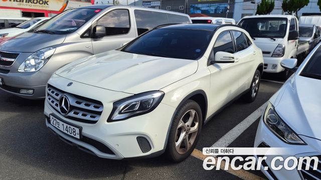 Mercedes-Benz GLA-Class 2018