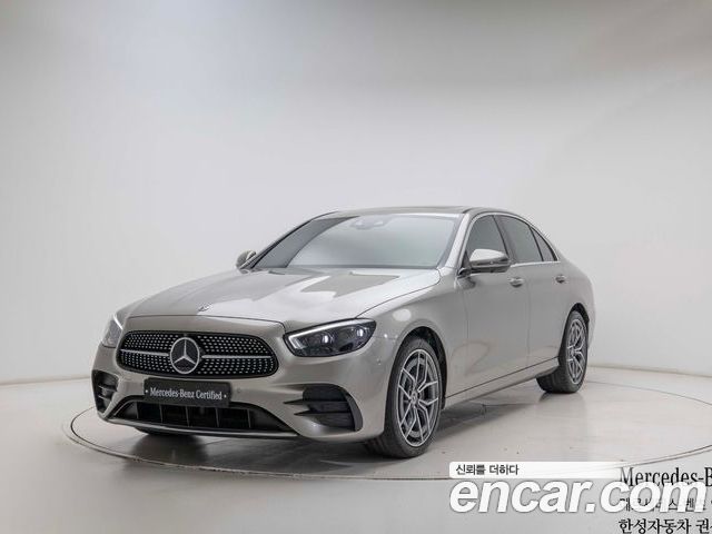 Mercedes-Benz E-Class 2022