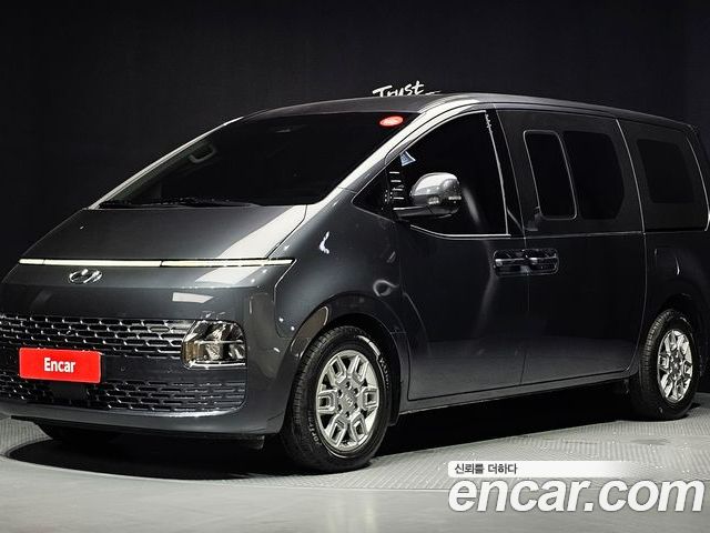 Hyundai Staria 2023