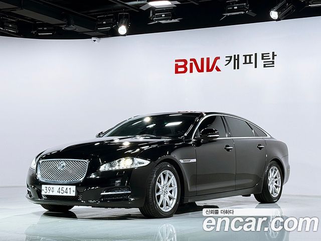 Jaguar XJ 2013
