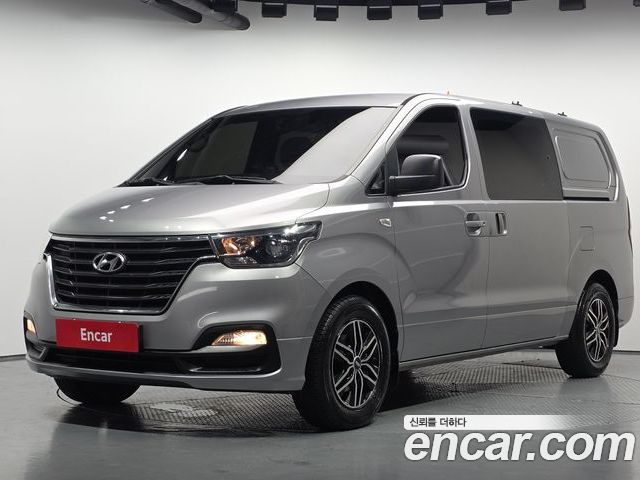 Hyundai Starex 2018
