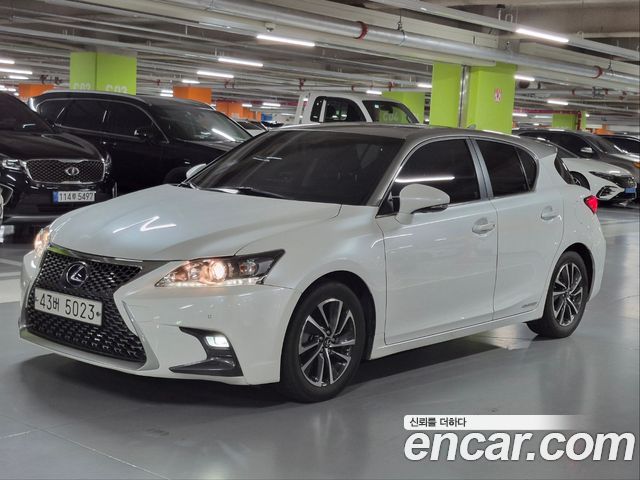 Lexus CT200h 2017