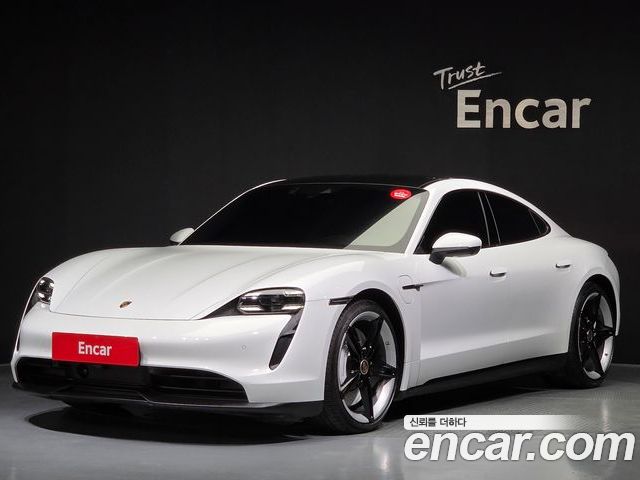 Porsche Taycan 2024