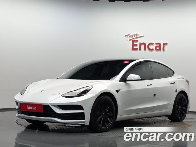 Tesla Model 3 2021