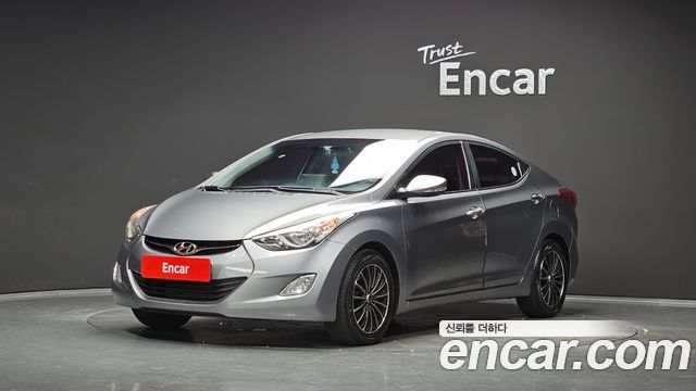 Hyundai AVANTE 2011