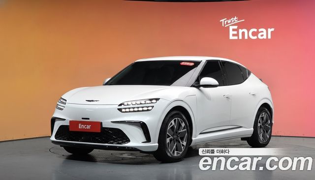 Genesis GV60 2025