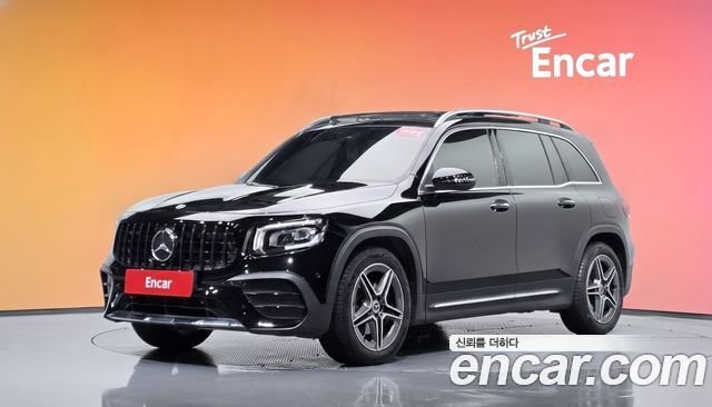 Mercedes-Benz GLB-Class 2021
