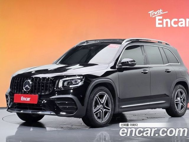 Mercedes-Benz GLB-Class 2021