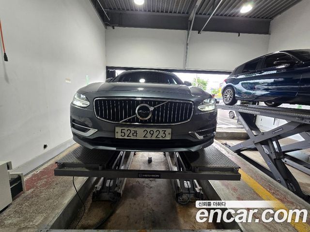 Volvo S90 2018