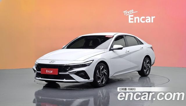 Hyundai AVANTE 2025